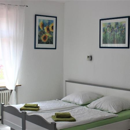 Hotel Zur Post Schwanheim Франкфурт-на-Майне Экстерьер фото